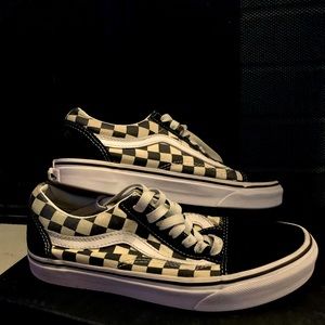 Black and white checkered Vans
